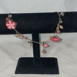 Chain necklace with flower charms